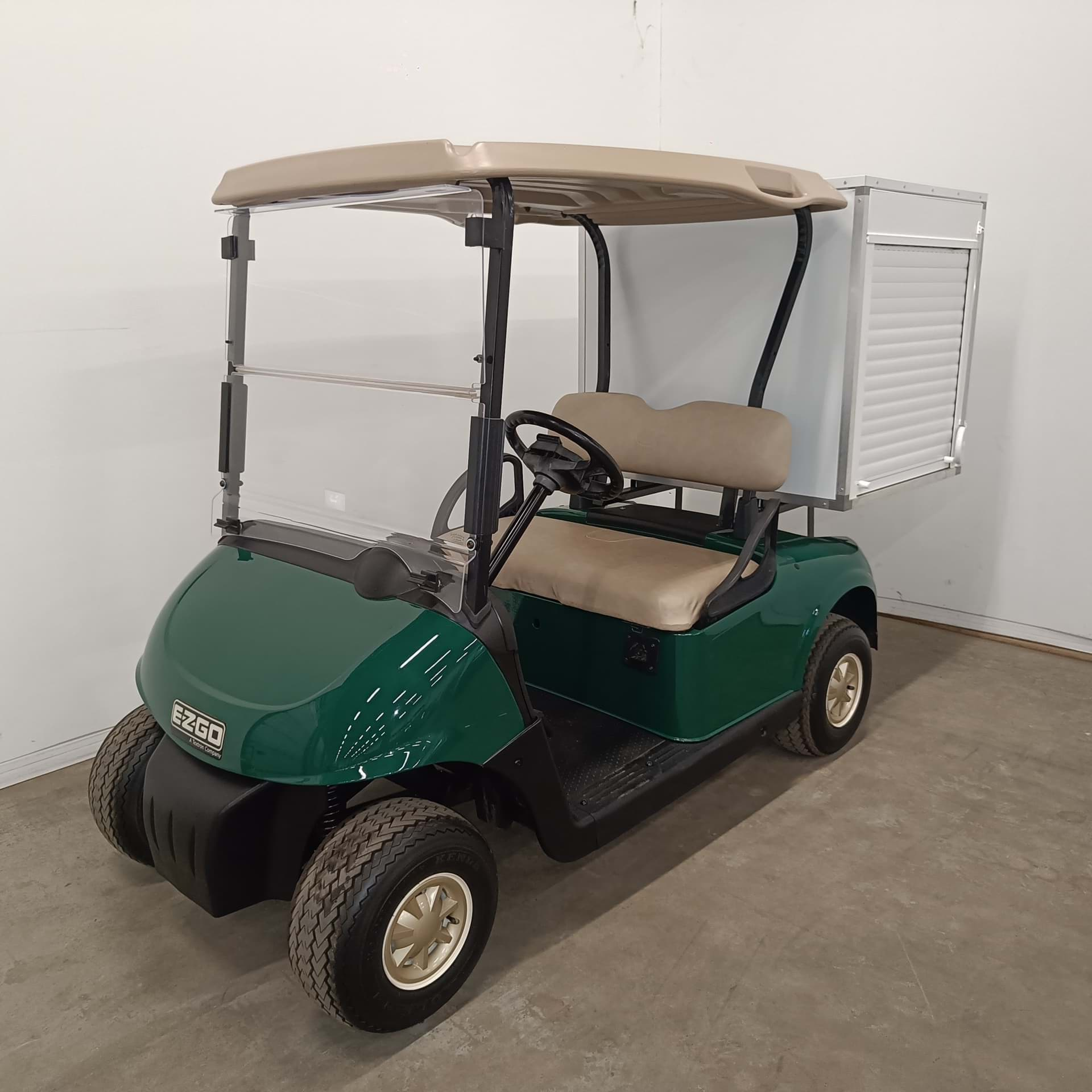 Picture of Refurbished - 2015 - Electric - EZGO - RXV - Closed Cargobox - Green